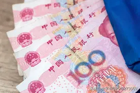 众叛亲离，有些错误一旦犯下，就永无原谅之时，所以做个人吧图片