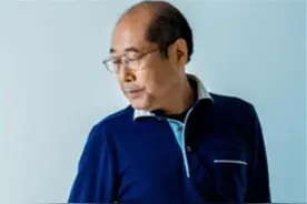 日本男子为了蹭吃蹭喝，入股公司900多家，34年从不花自己的钱图片