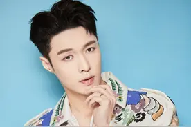 什么是偶像？张艺兴在GQ盛典给出了最正确的解答图片