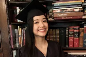 陈冲21岁大女儿近照曝光，皮肤白皙笑容自信甜美图片
