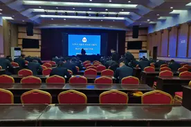 澄城县交通运输综合执法大队开展执法人员应知能力考核图片