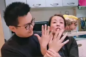 郭威第一面就叫许敏妈妈，这是田静的功劳，网友：田静人美心善图片