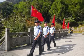 黄山风景区公安局云谷寺派出所之“云谷三剑客”——记基层青年民警的那些小事儿图片