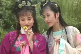 贾母和王夫人合谋安排宝玉相亲，可女方既不是林黛玉也不是薛宝钗图片