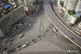内江市交警支队：多管齐下，市民出行文明顺畅图片