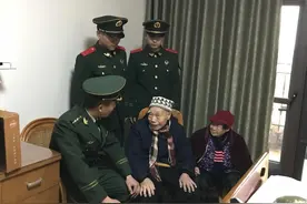 忆军旅 | 战友回忆邱少云：保全计划牺牲自己 烈火焚烧中纹丝不动图片