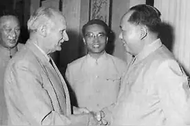 1960年，英国元帅蒙哥马利访华，直接询问毛主席：您的继承人是谁图片