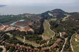 新华视点｜滇池沿岸：整改糊弄十余年，长腰山90%以上表面积遭破坏……图片