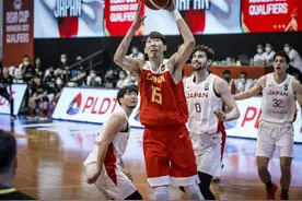 男篮险胜日本！三大隐患令人担忧，杜锋体系行不通，全靠周琦兜底图片