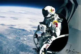 8年前，那个从3.9万米高空一跃而下，坠回地球的人，结果怎样了图片