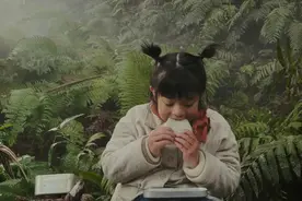 年兽究竟是好是坏？苹果新春短片引发的争议，东西方不同的解读图片