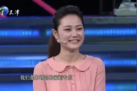医科女孩外貌俱佳，老板疯抢到月薪12000，长得好看吃香图片