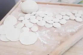 为什么和饺子面时多做这一步？现在知道还来得及，别忘了告诉家人视频封面
