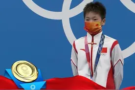 村民豪掷2万元放鞭炮庆祝全红婵夺冠，全文茂很大气，借款2万请客图片