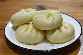 家人想吃肉包子，包子皮和馅料怎样做好吃又营养，分享我的做法图片
