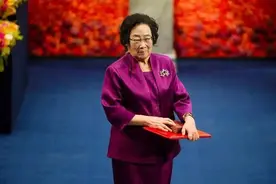 有些书法家像屠呦呦，虽然“三无”，但却有真本事，可惜被埋没图片