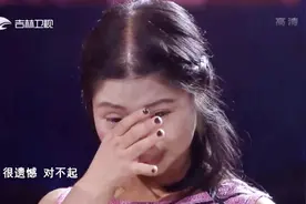 继父对女孩很好，但她坚持寻找生父要个说法，寻人的结果令人泪目视频封面