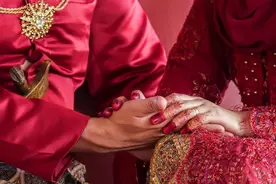 订婚、结婚习俗，新人父母们必须 避开的婚嫁禁忌图片