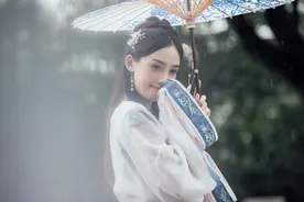 故事：未婚夫失踪没多久，她就被帝王强行召入宫，凤袍加身做宠妃图片