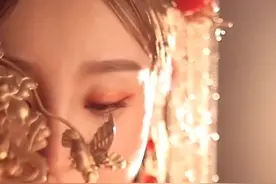 秀禾服~桃花好，朱颜巧，凤袍霞帔鸳鸯袄图片