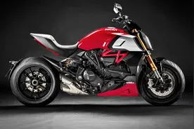 起步价 25.2 万元、杜卡迪 2020 Diavel 1260S 国内上市图片