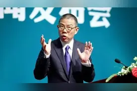 能够挑战马云、马化腾位置的人来了，他的成功来自于“背叛”图片