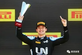中国首位F1正式车手来了！还是阿拉“上海小宁”图片