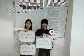 华晨宇抱女儿现身！女儿华迎晨首曝光太可爱，父女合体更像兄妹图片