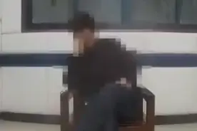 安徽淮南：男子醉酒驾驶，车门大开还手舞足蹈……图片