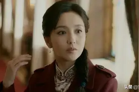 《霞光》背后的演员关系网，除了闺蜜一起演戏，还有和女儿演戏的图片