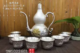 唐纹银匠的银壶烧水有什么好处？图片