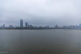 南昌扬子洲赣江公铁大桥下层市政道路工程将启动图片