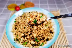 此菜“土得掉渣”，聪明人隔三差五吃，网友：不是大厨就是同行图片