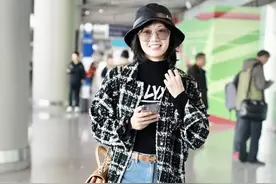 身高168cm的苗苗，颜值高还很会穿，但这样穿造型也"翻车"图片