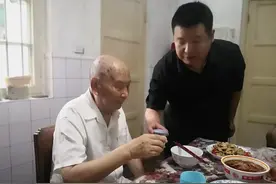 21军各部队战友八一聚会汇编（含首长聚会）图片