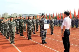 参军无悔，他们大学毕业继续逐梦军旅图片