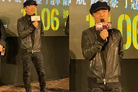 46岁黄渤难得时髦一回，皮夹克搭乞丐裤，被这衣品圈粉了图片