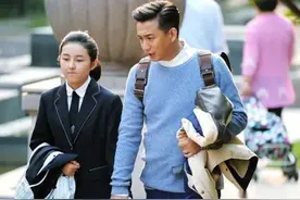 黄磊真把张子枫当女儿还是在立人设？老婆来后一个细节，真相大白图片