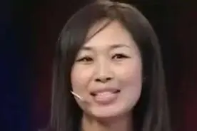 小伙偷拿60万存款买水壶，老婆气得去鉴宝，专家表示：幸好没离婚图片