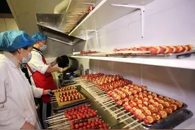 包头这家糖葫芦小店的“甜蜜”经济图片