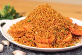 避风塘爆炒大虾，只要多加一样食材，地道美食马上变成下酒菜图片