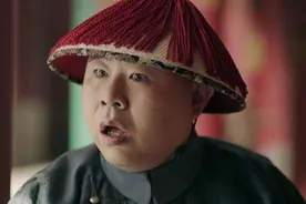 你身边有特别能装的人吗？网友：用英语装作打电话，结果手机响了图片