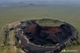 20多座火山连成一片，免费游览还能露营，乌兰哈达火山群你来过吗图片