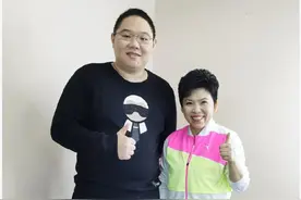 游戏土豪不是托，就是假的？PDD透露内幕：充几千万那是职业玩家图片