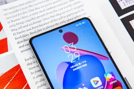 为什么现在的手机都没有耳机插孔了？老师傅这样评价图片