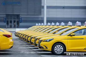 新车 | 续航365公里，20秒换电！长安新能源逸动EV460换电版交付图片