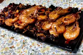 酥脆香辣虾——虾皮和调料都好吃图片