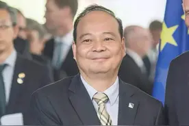 宁德时代市值超1.3万亿，恐怖的曾毓群图片