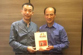 得巴萨青睐，场上风头盖过球王马拉多纳，第一代留洋先锋-古广明图片