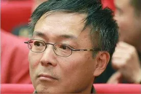 教授饭桌上不讲究，谢园的一个做法暴露出了北京人的脾气图片